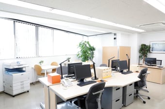 これだけは付けておきたい！小規模オフィスに必要最低限の電話機能とは？